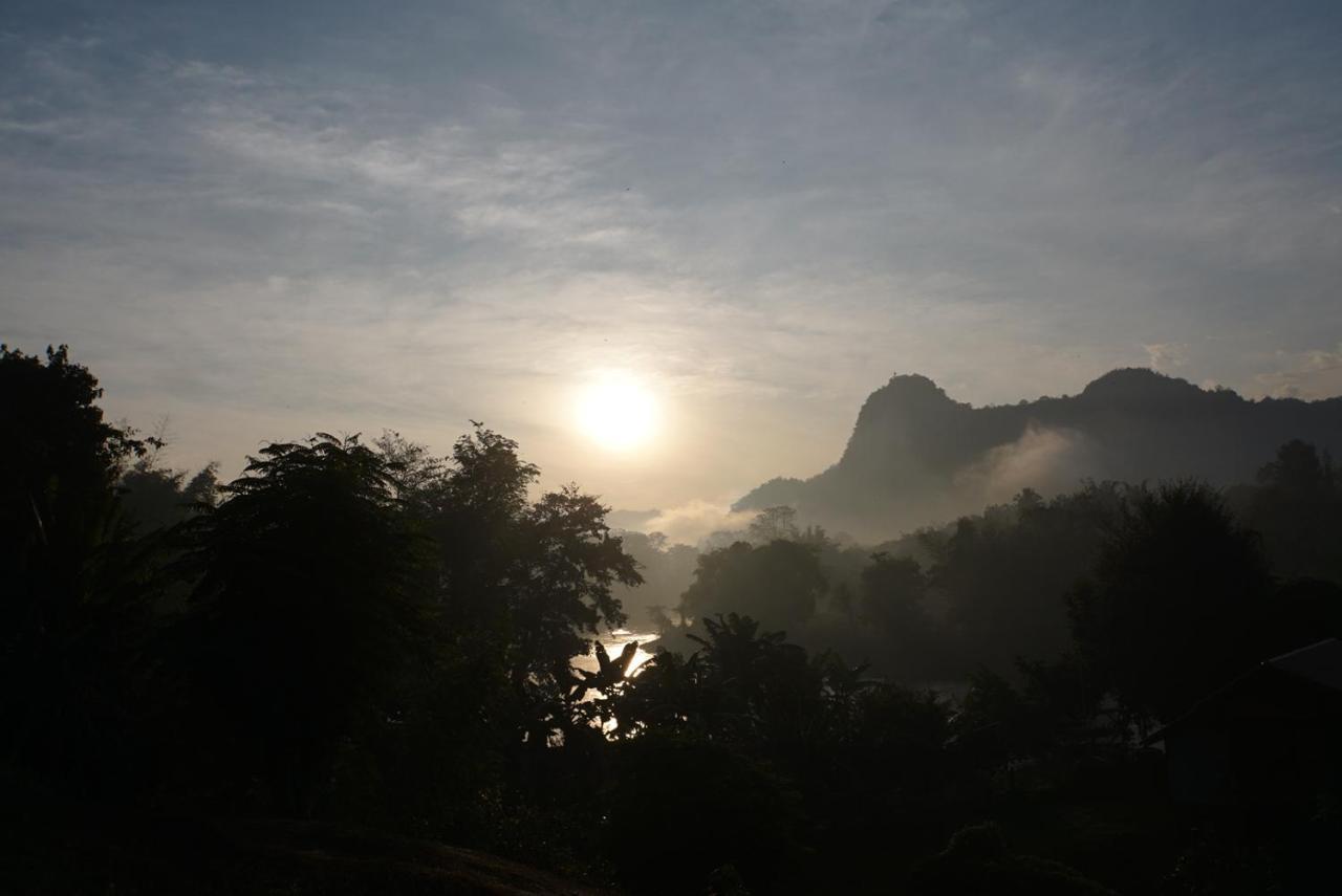 Baanrai Khunya บ้านไร่คุณย่า Ban Huai Maenam Noi Eksteriør billede