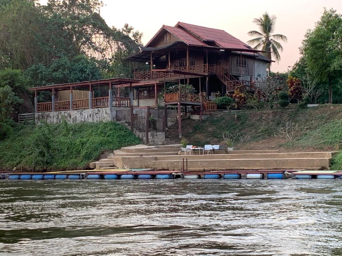 Baanrai Khunya บ้านไร่คุณย่า Ban Huai Maenam Noi Eksteriør billede